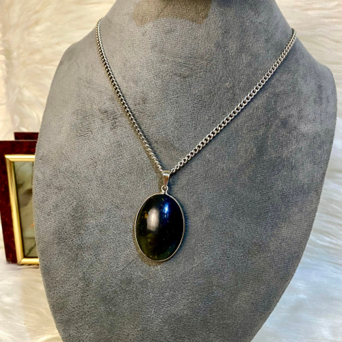 Black onyx necklace 