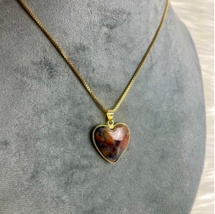 Heart shaped Agate stone necklace