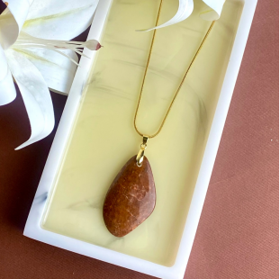 Red jasper stone necklace