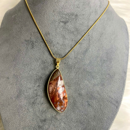 Earthy Jasper Pendant with Quartz