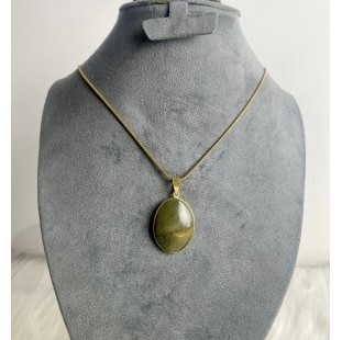 Jade stone necklace
