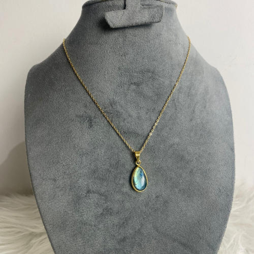 Labradorite stone necklace