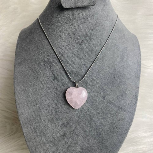 Heart shaped rose quart necklace