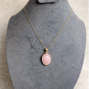 rose quartz stone necklace