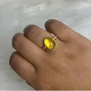Citrine stone ring