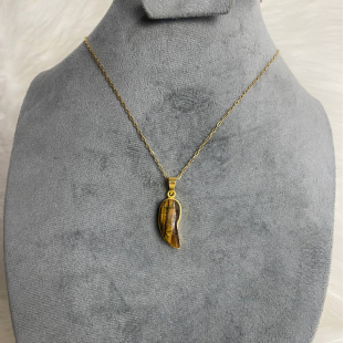  tiger's eye stone necklace