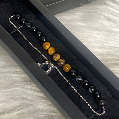 tiger's eye stone and black Agate bracelelt