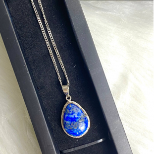 Lapis Lazuli stone necklace