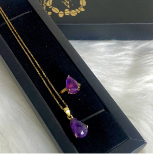 amethyst stone set