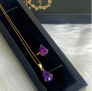 amethyst stone set