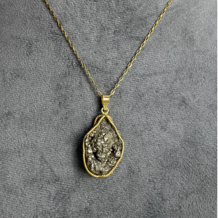  pyrite stone necklace 