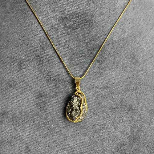 pyrite stone necklace 